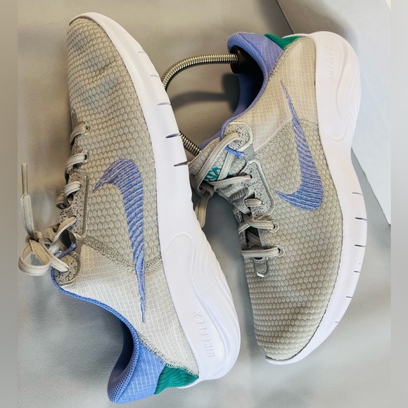 Size 11 - Nike Flex Experience Run 11 Next Nature Gray Women’s NWB - Picture 5 of 9